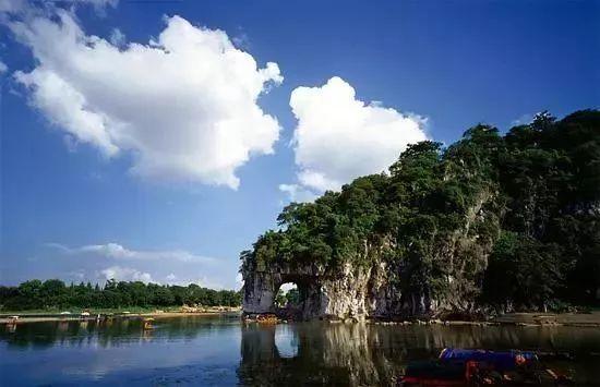 广东省附近旅行景点探秘