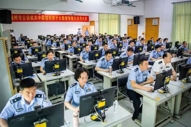 广东省警察招考，选拔精英，共建平安